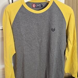 Chaps Men's Gray and Yellow Raglan Shirt
